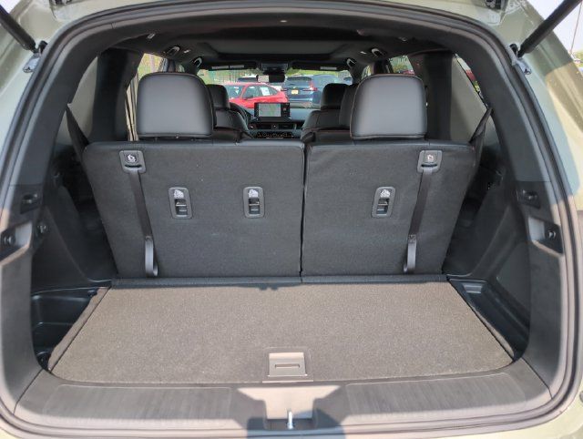 Used 2026 Honda Pilot TrailSport image 15