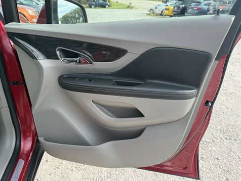 Used 2015 Buick Encore Convenience FWD image 13