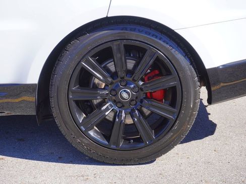 Used 2021 Land Rover Range Rover Sport HSE Silver Edition image 11