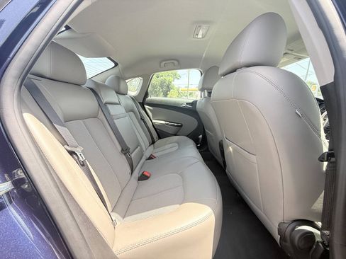 Used 2016 Buick Verano w/ Comfort Package FWD image 15