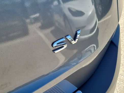 Used 2021 Nissan Rogue SV w/ Premium Package FWD image 9