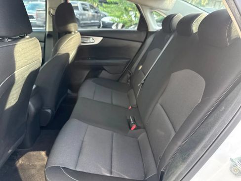 Used 2023 Kia Forte LXS FWD image 13