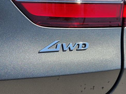 New 2026 Genesis GV80 3.5T e-SC image 8