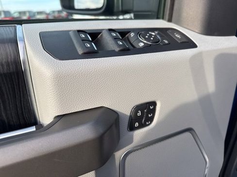 Used 2022 Ford F250 Limited w/ FX4 Off-Road Package image 13