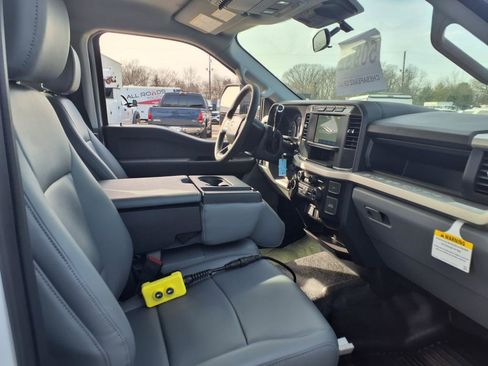 New 2024 Ford F550 XL image 17