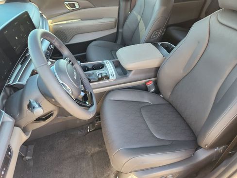 New 2026 Kia Carnival SX FWD image 11