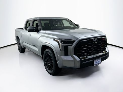 Used 2023 Toyota Tundra SR5 image 3