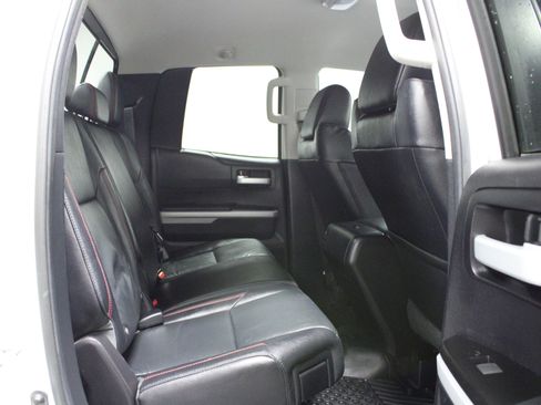 Used 2019 Toyota Tundra SR5 AWD/4WD image 15