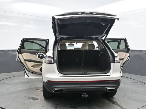 Used 2019 Lincoln Nautilus Reserve AWD/4WD image 48