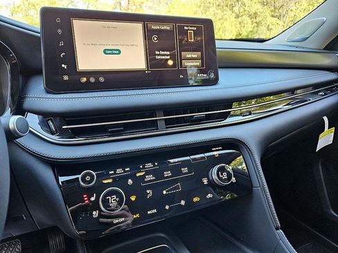 New 2026 INFINITI QX60 Luxe w/ Family Package image 19