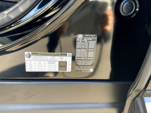 Used 2025 Land Rover Range Rover Sport image 33