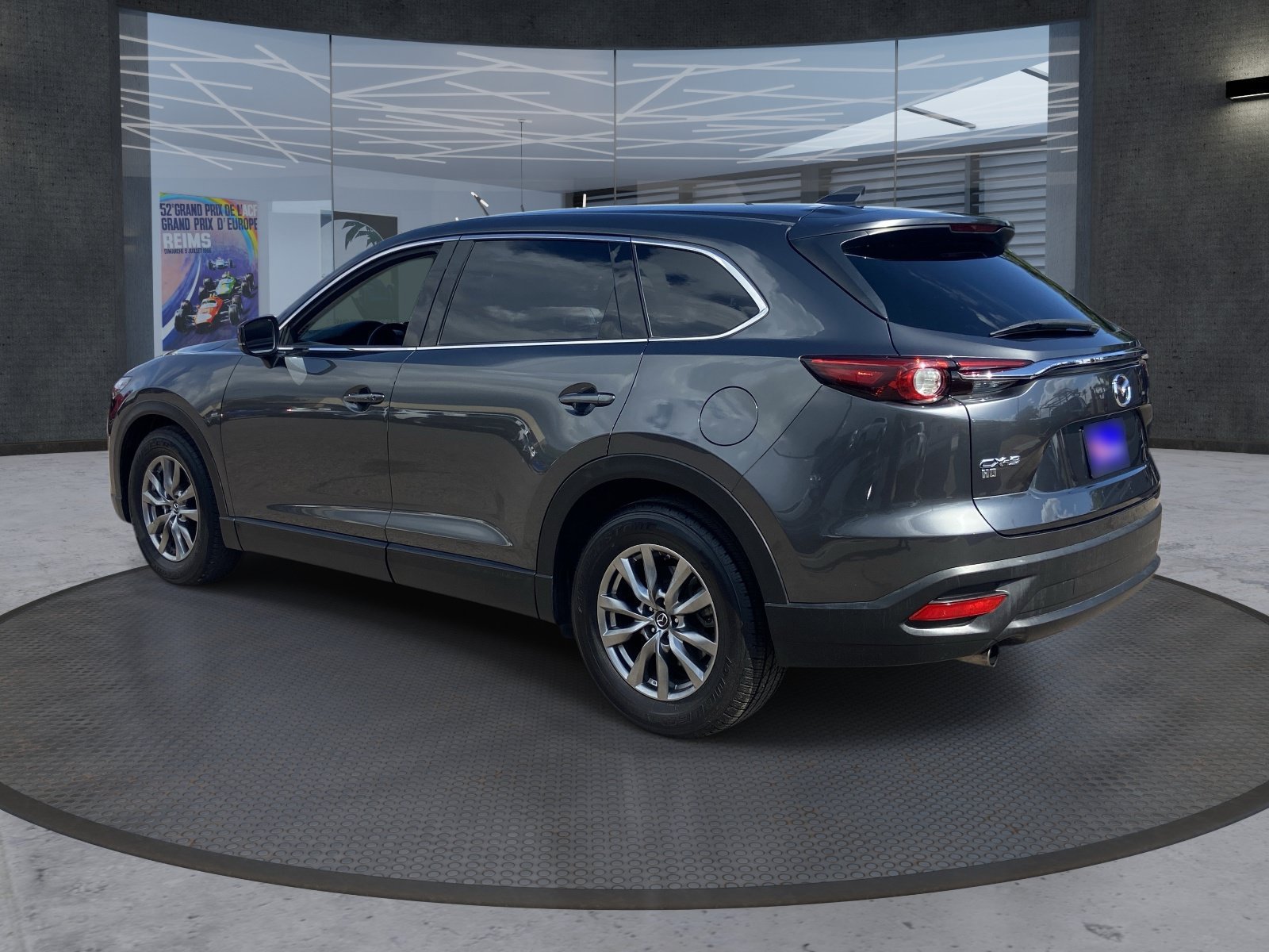 Used 2019 MAZDA CX-9 Touring FWD image 4