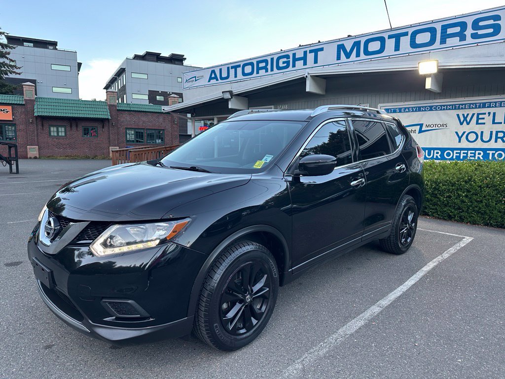Used 2016 Nissan Rogue SV FWD image 1