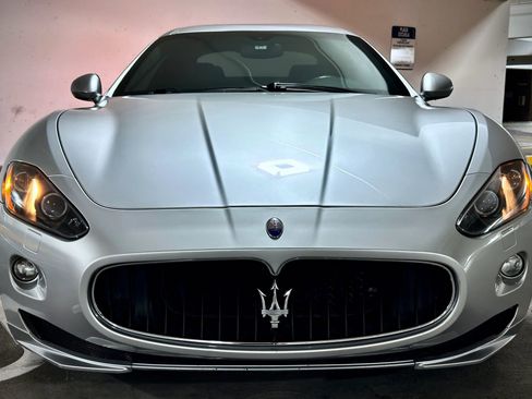Used 2011 Maserati GranTurismo S RWD image 4