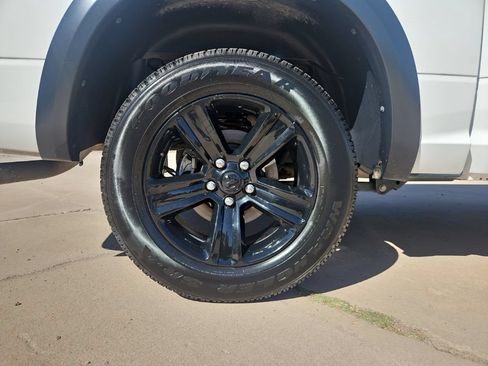 Used 2024 RAM 1500 Warlock RWD image 9