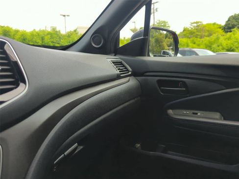 Used 2024 Honda Ridgeline TrailSport image 25