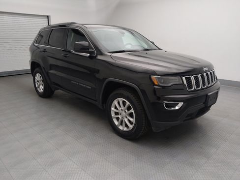 Used 2021 Jeep Grand Cherokee Laredo AWD/4WD image 11