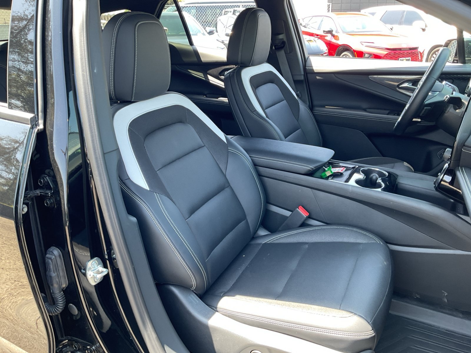 Used 2026 Chevrolet Blazer EV LT FWD image 21