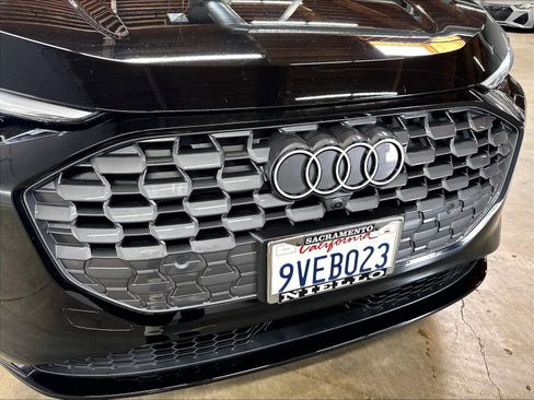 Used 2025 Audi Q5 Premium w/ Convenience Package AWD/4WD image 31