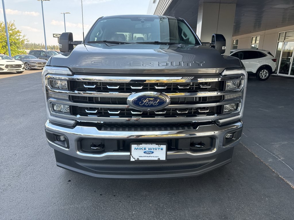 New 2026 Ford F350 Lariat AWD/4WD image 2