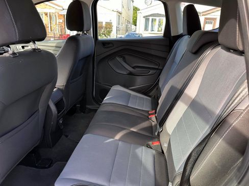 Used 2017 Ford Escape S FWD image 16