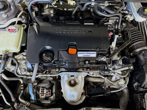 Used 2019 Honda Civic Sport image 39