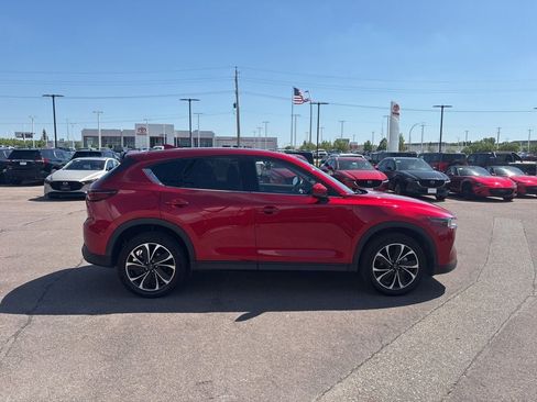 Used 2022 MAZDA CX-5 AWD 2.5 S w/ Premium Package image 4