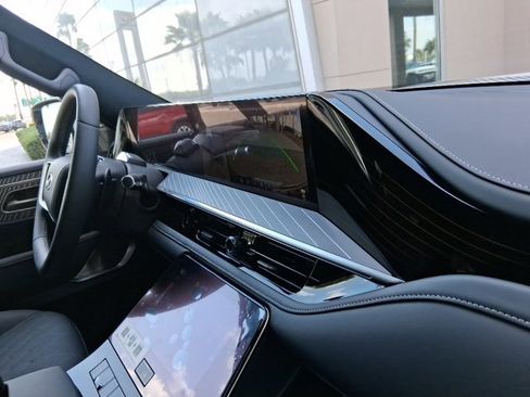 New 2026 INFINITI QX80 Autograph w/ Premium Cargo Package image 15