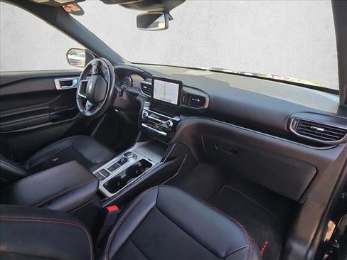 Used 2023 Ford Explorer ST-Line w/ Class IV Trailer Tow Package image 23