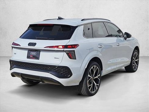 New 2026 Audi Q3 quattro 2.0T AWD/4WD image 5