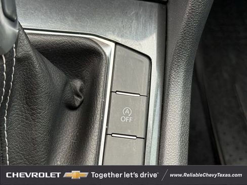 Used 2022 Volkswagen Tiguan SE image 21