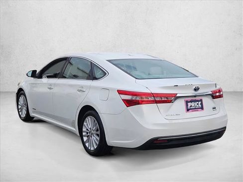 Used 2015 Toyota Avalon XLE Touring FWD image 8