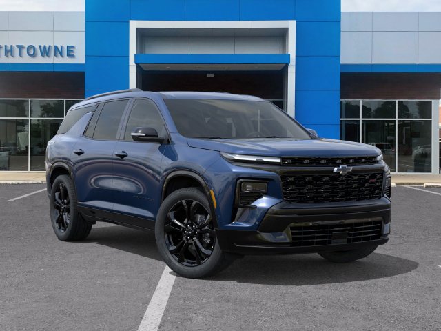 New 2027 Chevrolet Traverse RS w/ LPO, Floor Liner Package FWD image 7