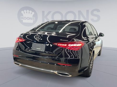 Used 2025 Mercedes-Benz C 300 4MATIC Sedan image 5