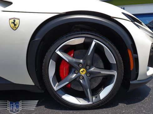 Used 2023 Ferrari Purosangue AWD/4WD image 12
