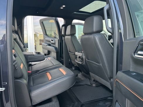 Used 2024 GMC Sierra 1500 AT4 w/ Technology Package image 20
