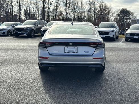Used 2025 Honda Accord Touring image 23