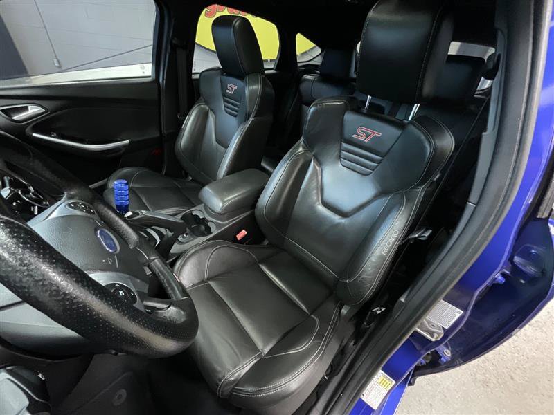 Used 2013 Ford Focus ST FWD image 20