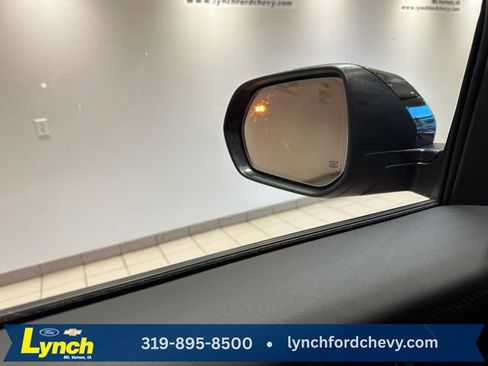 Used 2026 Chevrolet Traverse High Country w/ LPO, Floor Liner Package AWD/4WD image 16