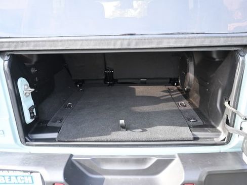 Used 2024 Jeep Wrangler Sport S image 22