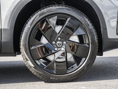 New 2026 Volvo XC40 B5 Ultra w/ Protection Package Premier image 17