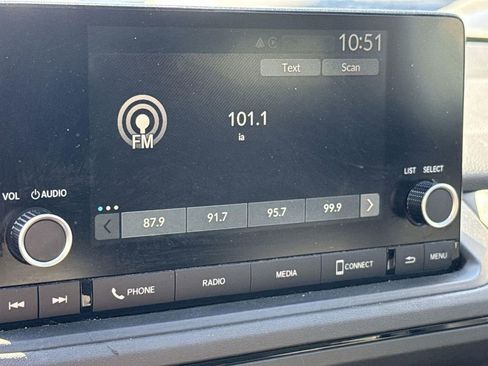 Used 2024 Honda Accord EX image 12