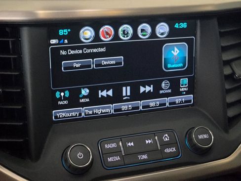 Certified 2018 GMC Acadia Denali w/ Technology Package AWD/4WD image 27