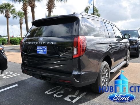 New 2026 Ford Expedition Active RWD image 5