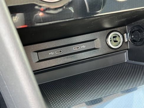 New 2025 Volkswagen Taos S image 22