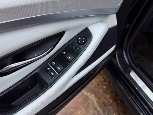 Used 2014 BMW M5 image 13