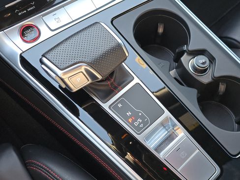 Used 2022 Audi RS 7 4.0T image 27