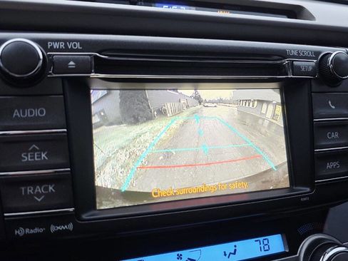 Used 2013 Toyota RAV4 Limited image 16