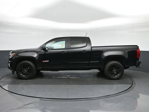 Used 2020 Chevrolet Colorado Z71 w/ Z71 Midnight Edition image 4