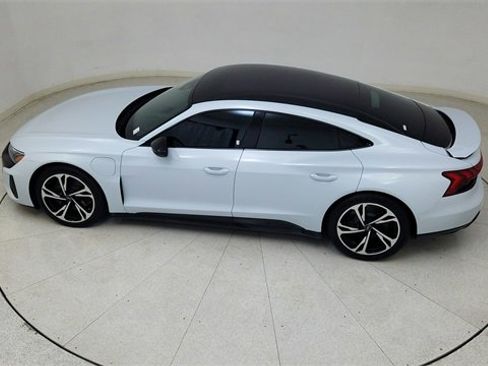 Used 2023 Audi e-tron GT Premium Plus w/ Performance Package image 73